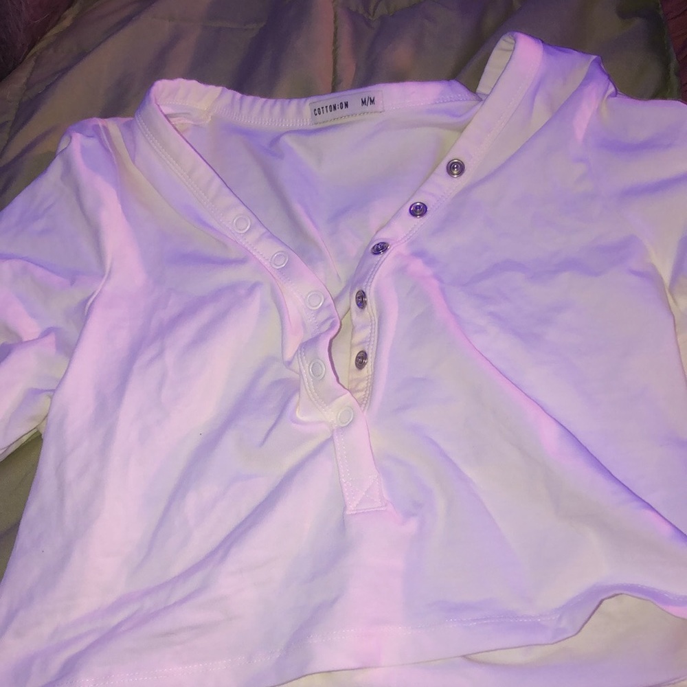clothes - Picture 5 of 10